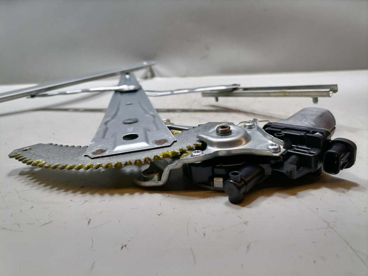 Mitsubishi Eclipse Cross original Fensterheber vorn rechts elektrisch Bj.2023